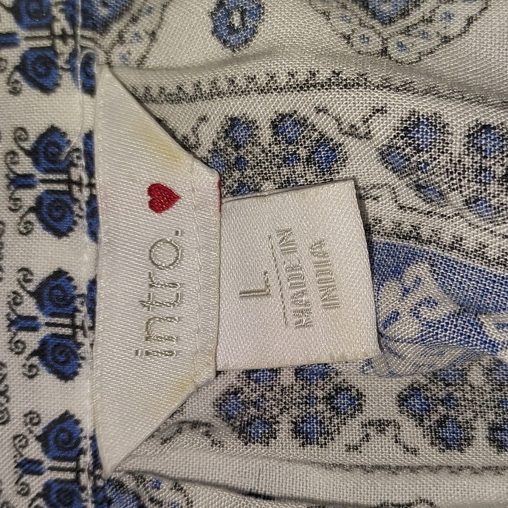 Intro Blouse - Picture 6 of 10